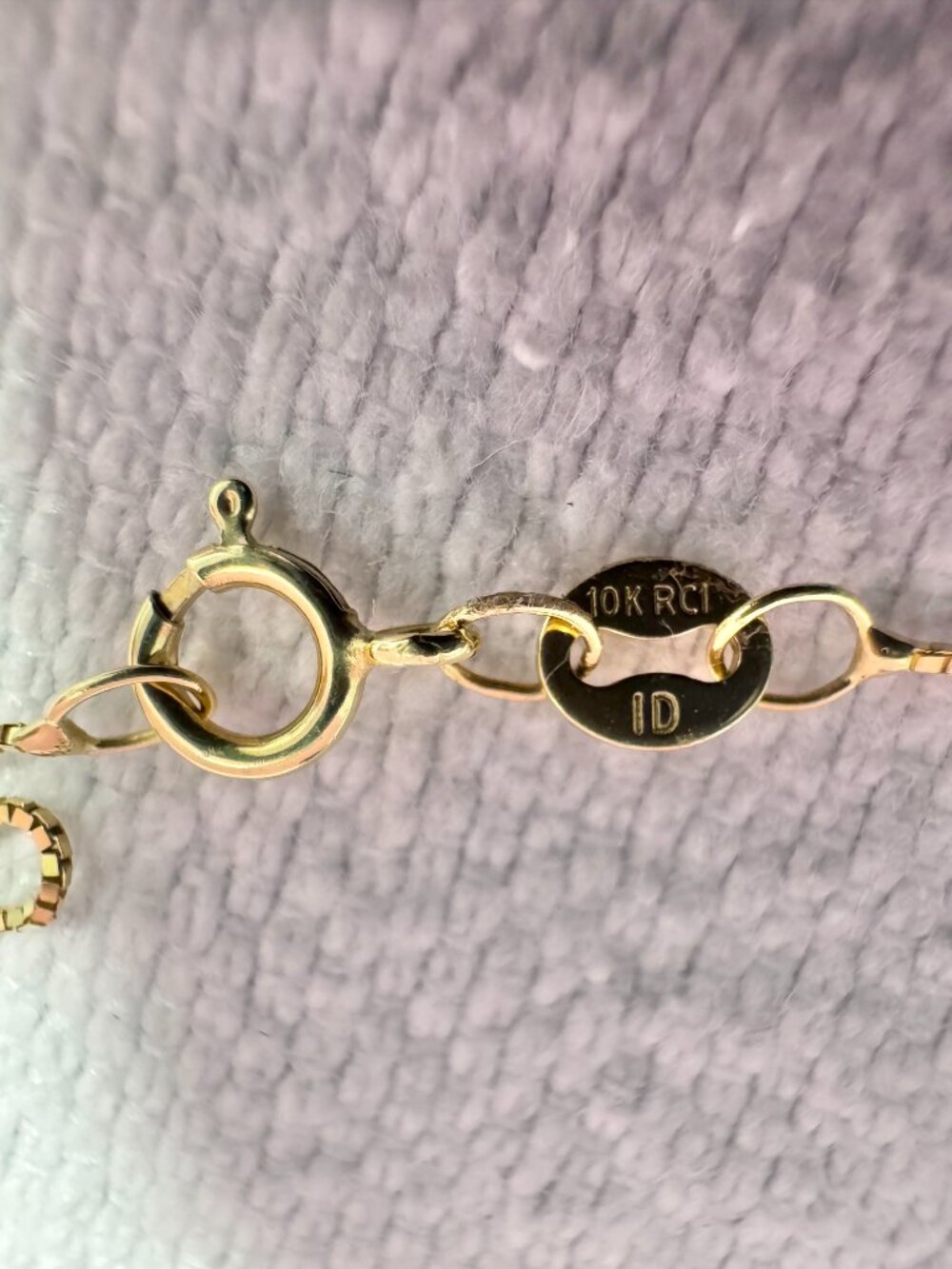 10K Yellow Gold 18" Necklace Black Stone & Diamonds - Picture 5 of 8